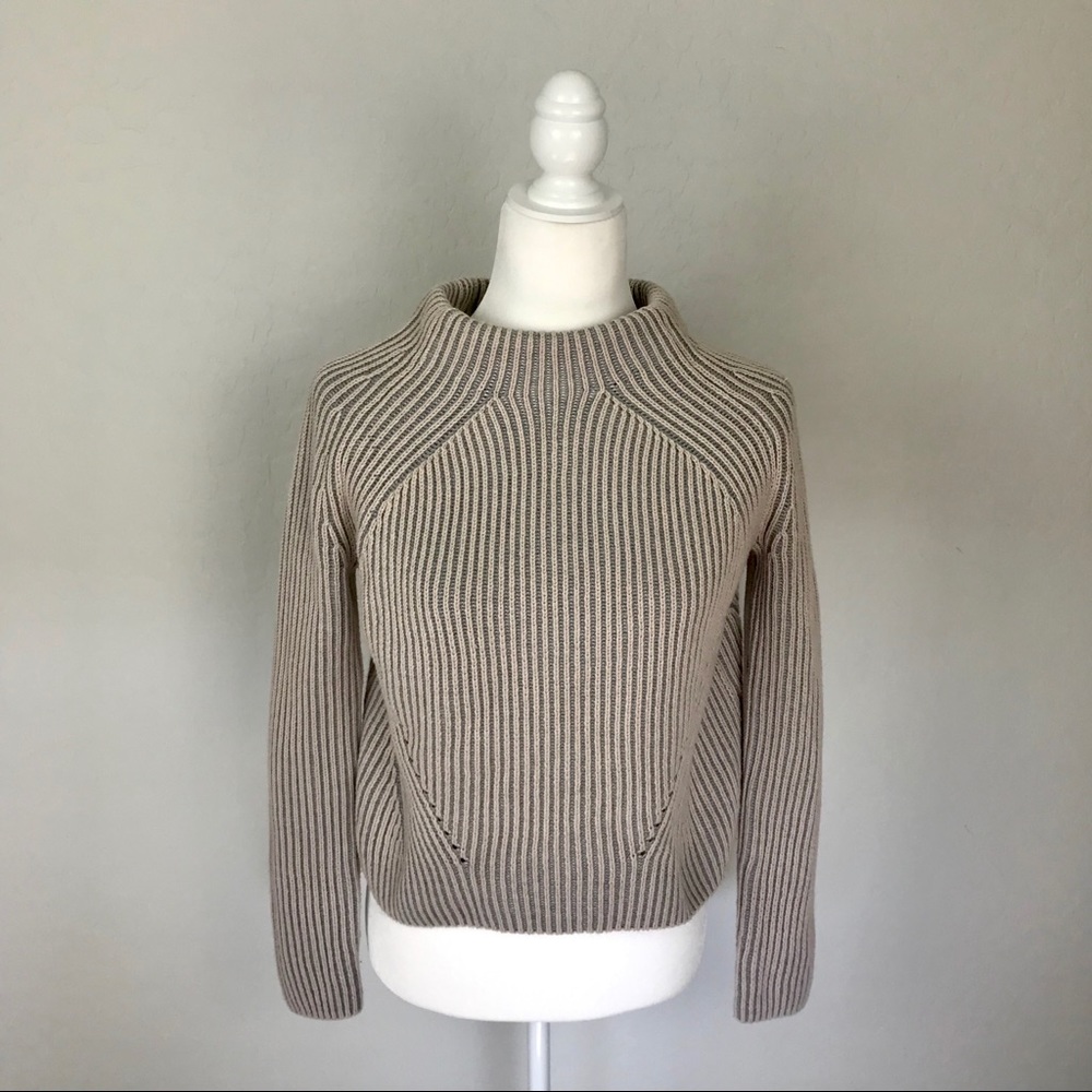 SOLD!!! Athleta Mock Turtle Neck Athletic Cropped Sweater